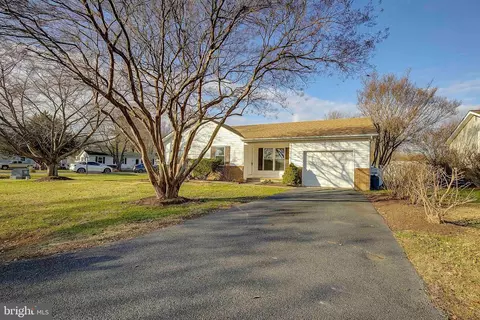 1921 Stevens Dr, Chester, MD 21619
