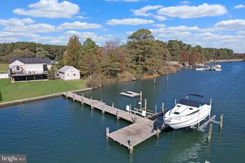 1715 Little Creek Rd, Chester, MD 21619