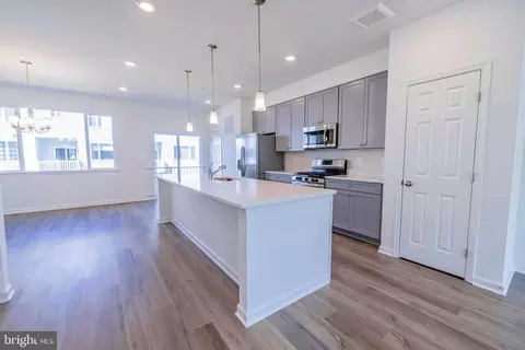 327 Allison Jane Dr #G17, Stevensville, MD 21666