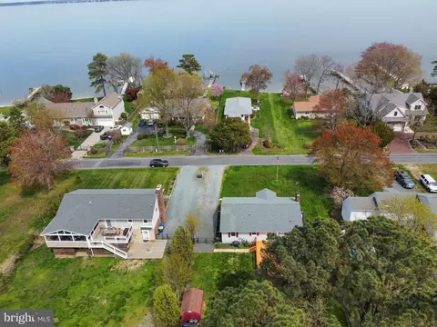 325 Queen Anne Rd, Stevensville, MD 21666