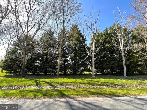 Other - 103 Old Point Rd, Chester, MD 21619 photo 1 of 10