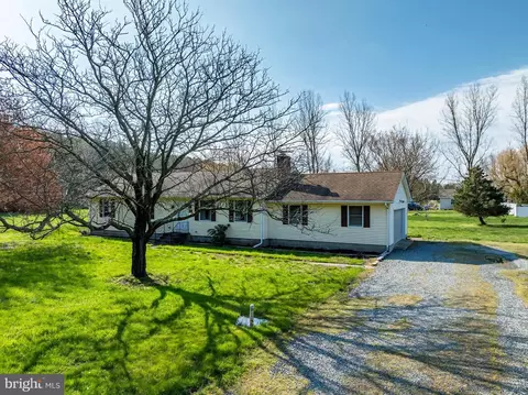 View/Area - 103 Old Point Rd, Chester, MD 21619 photo 2 of 19