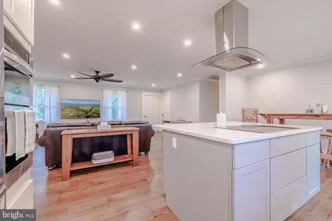 Kitchen - 103 Old Point Rd, Chester, MD 21619 photo 10 of 10