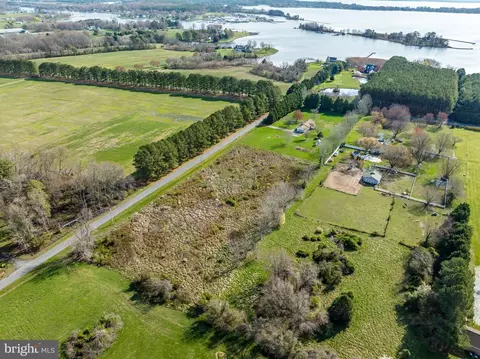 View/Area - 103 Old Point Rd, Chester, MD 21619 photo 15 of 19