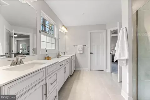 Bath - 126 Pixie Ct, Grasonville, MD 21638 photo 3 of 5