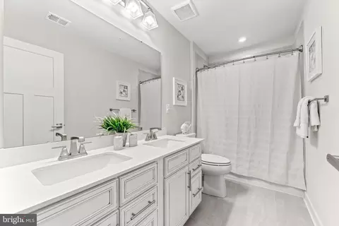 Bath - 126 Pixie Ct, Grasonville, MD 21638 photo 5 of 5