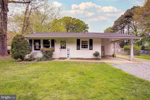 608 Romancoke Rd, Stevensville, MD 21666