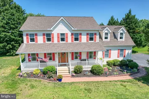 204 Winchester Dr, Centreville, MD 21617