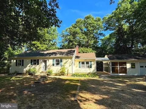 321 Rings End Rd, Millington, MD 21651