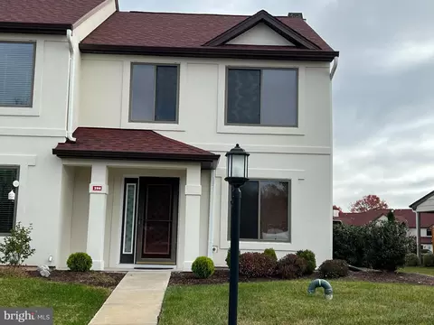 29 H Queen Mary Ct, Chester, MD 21619