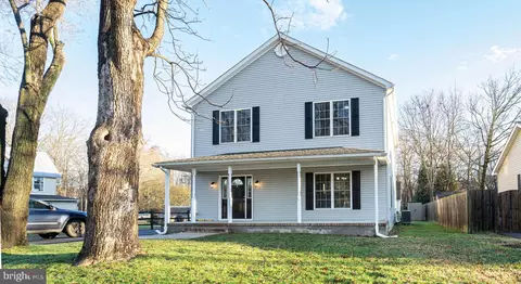216 Evans Ave, Grasonville, MD 21638
