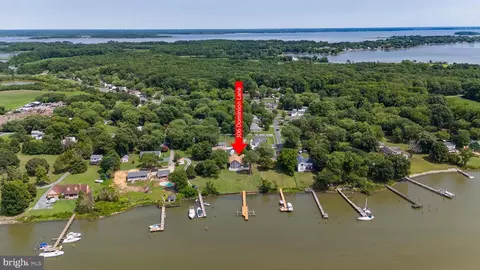 306 Dominion Ln, Chester, MD 21619