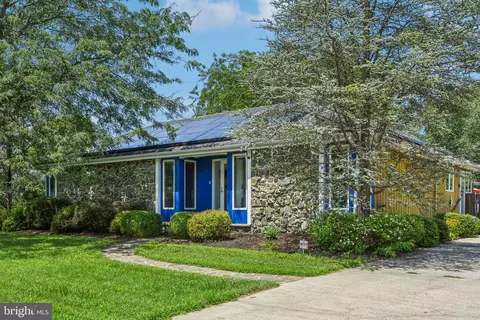 1815 Stevens Dr, Chester, MD 21619 photo 2