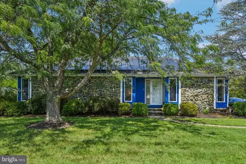 1815 Stevens Dr, Chester, MD 21619