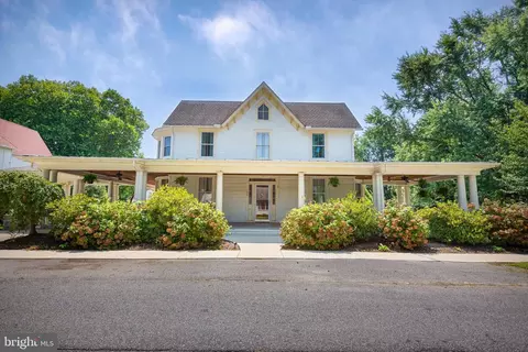 106 Maple Ave, Sudlersville, MD 21668