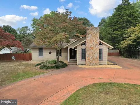 205 Creston Rd, Chestertown, MD 21620