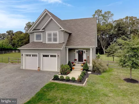 233 Hawk Circle Dr, Church Hill, MD 21623