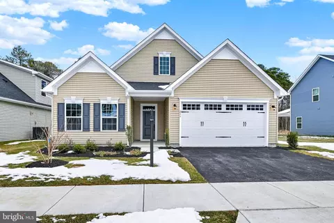 211 Pathfinder Cir #MOVE IN READY, Grasonville, MD 21638