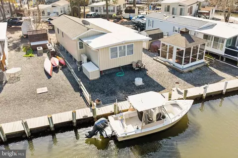111 Beach Hbr #D-228, Grasonville, MD 21638