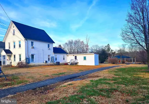 13513 1st St, Queen Anne, MD 21657