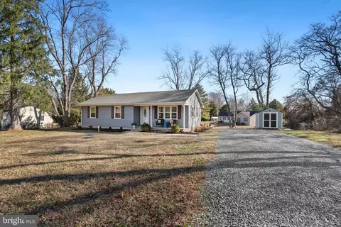 116 Fairview Dr, Chestertown, MD 21620