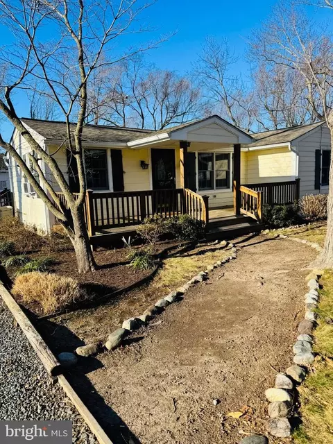 109107 Winchester Ave, Grasonville, MD 21638