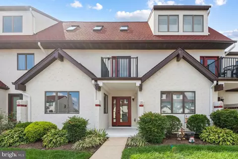 33 F Queen Anne Way, Chester, MD 21619