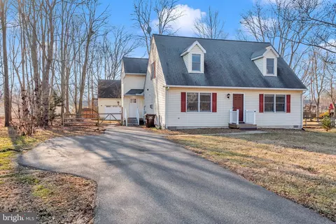731 Davol Rd, Stevensville, MD 21666