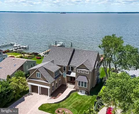 810 Bayside Dr, Stevensville, MD 21666