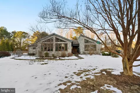 5 Captain Ct, Grasonville, MD 21638