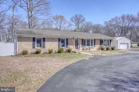 109 White Marsh Rd, Centreville, MD 21617