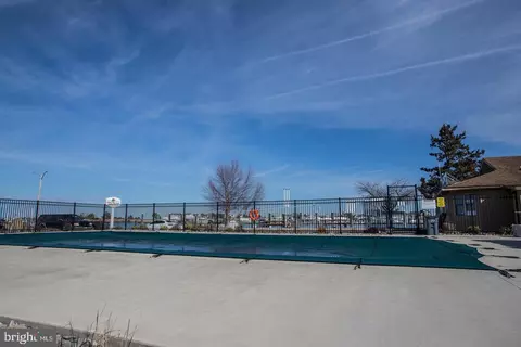 Exterior - 7 B Piney Narrows Rd, Chester, MD 21619 photo 2 of 5