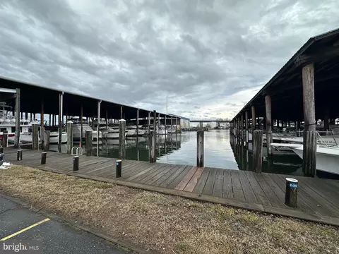 Exterior - 7 B Piney Narrows Rd, Chester, MD 21619 photo 1 of 5