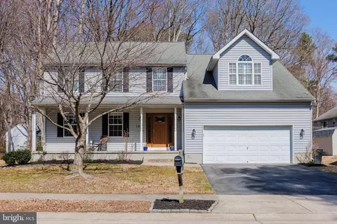 121 Timber Ln, Grasonville, MD 21638