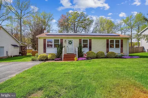 204 Mckay Rd, Stevensville, MD 21666