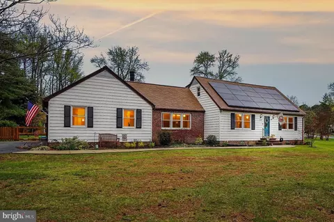 219 Bay City Rd, Stevensville, MD 21666