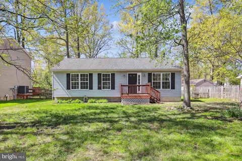 915 Petinot Pl, Stevensville, MD 21666
