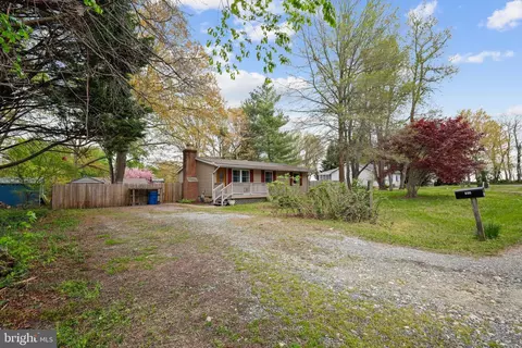 104 Dutchess Rd, Chestertown, MD 21620