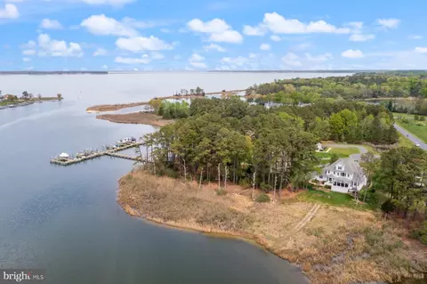 109 Starboard Ct, Grasonville, MD 21638
