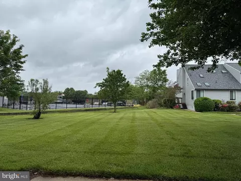 301 Marion Quimby Dr, Stevensville, MD 21666