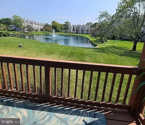 204 Teal Ct #B, Chester, MD 21619