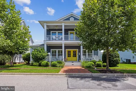 330 Macum Creek Dr, Chester, MD 21619