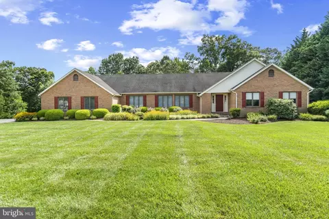 212 Brickhouse Dr, Queenstown, MD 21658