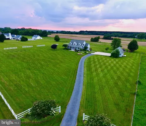 148 Bridgeview Ln, Stevensville, MD 21666