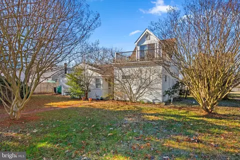 201 Arnold Ln, Stevensville, MD 21666