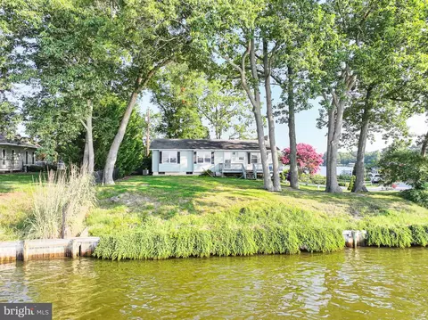 618 Pigpen Point Rd, Queenstown, MD 21658