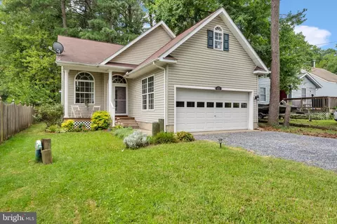 611 Chester River Beach Rd, Grasonville, MD 21638