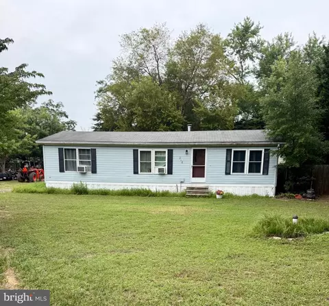 218 3rd St, Crumpton, MD 21628 photo 1