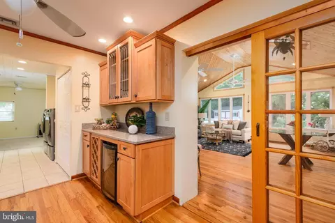 Entry Way - 1401 Calvert Rd, Chester, MD 21619 photo 1 of 1