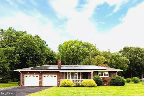 Exterior - 1401 Calvert Rd, Chester, MD 21619 photo 1 of 3